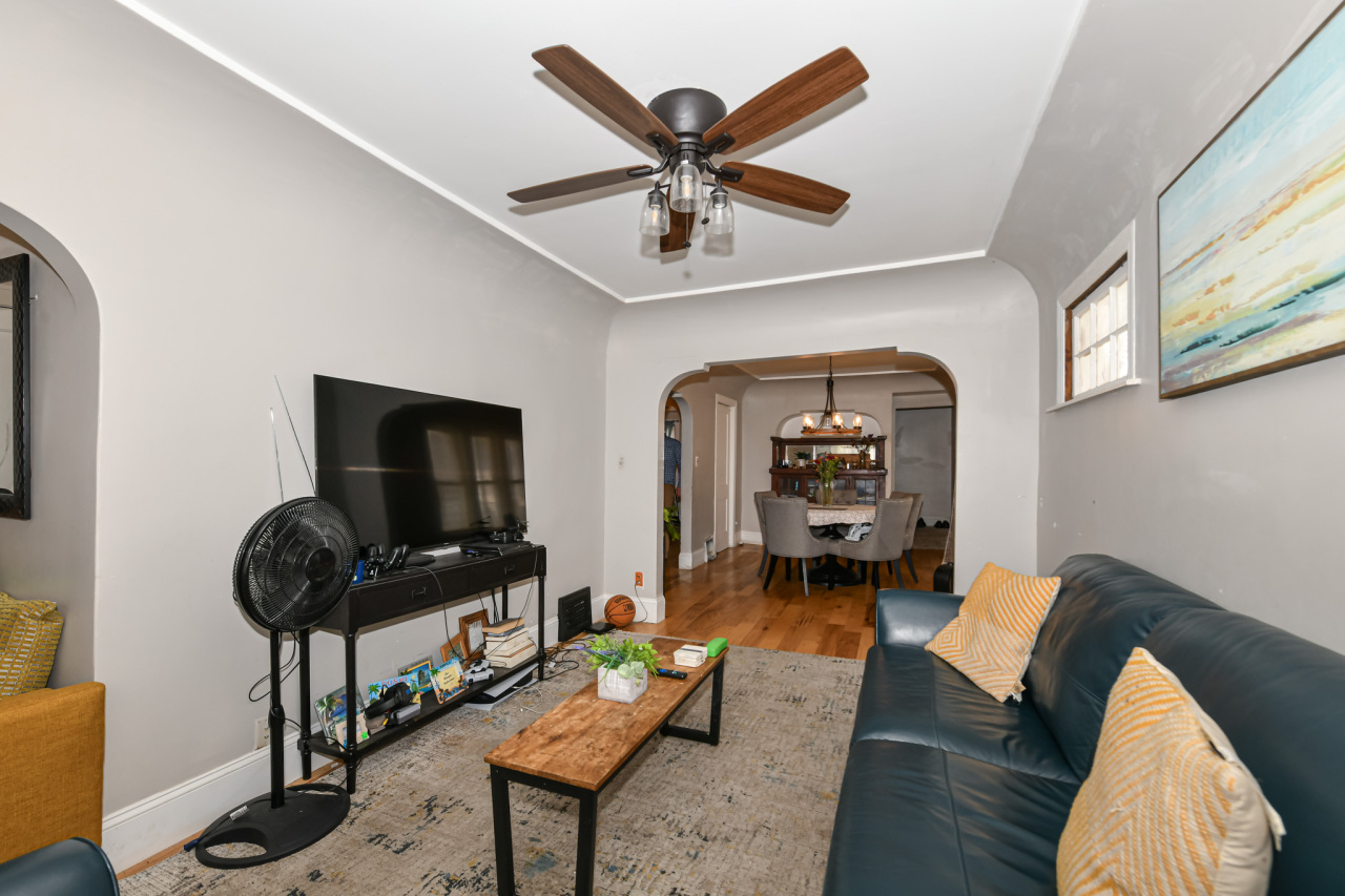 165 North 66th Street Milwaukee, WI 53213 - Photo 4 of 25 Photo 4