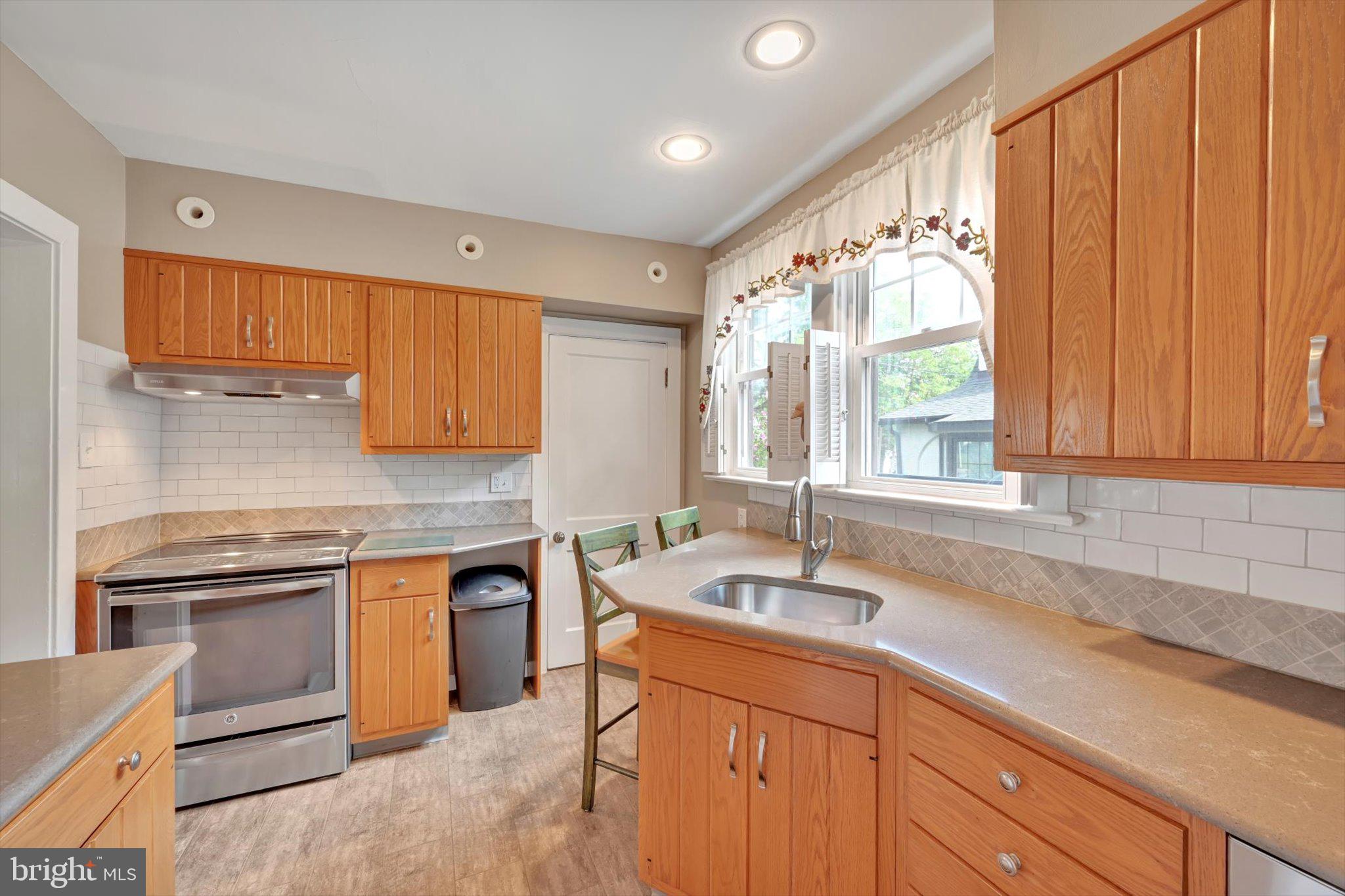 2616 Prescott Road Havertown, PA 19083 - Photo 13 of 31 Kitchen