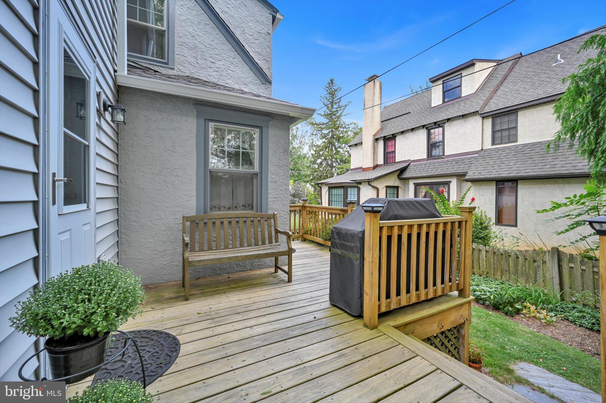 2616 Prescott Road Havertown, PA 19083 - Photo 27 of 31 Deck