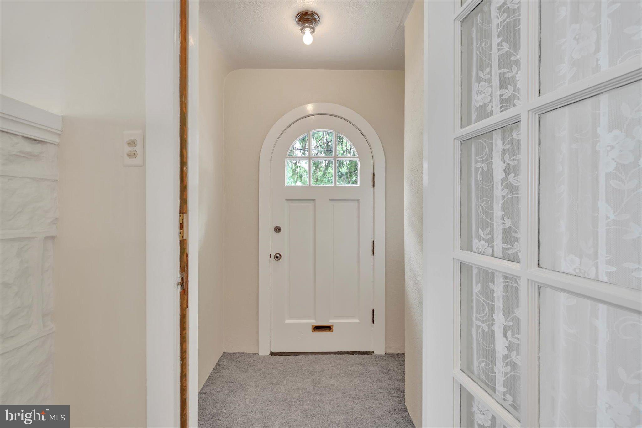 2616 Prescott Road Havertown, PA 19083 - Photo 3 of 31 Entry hall