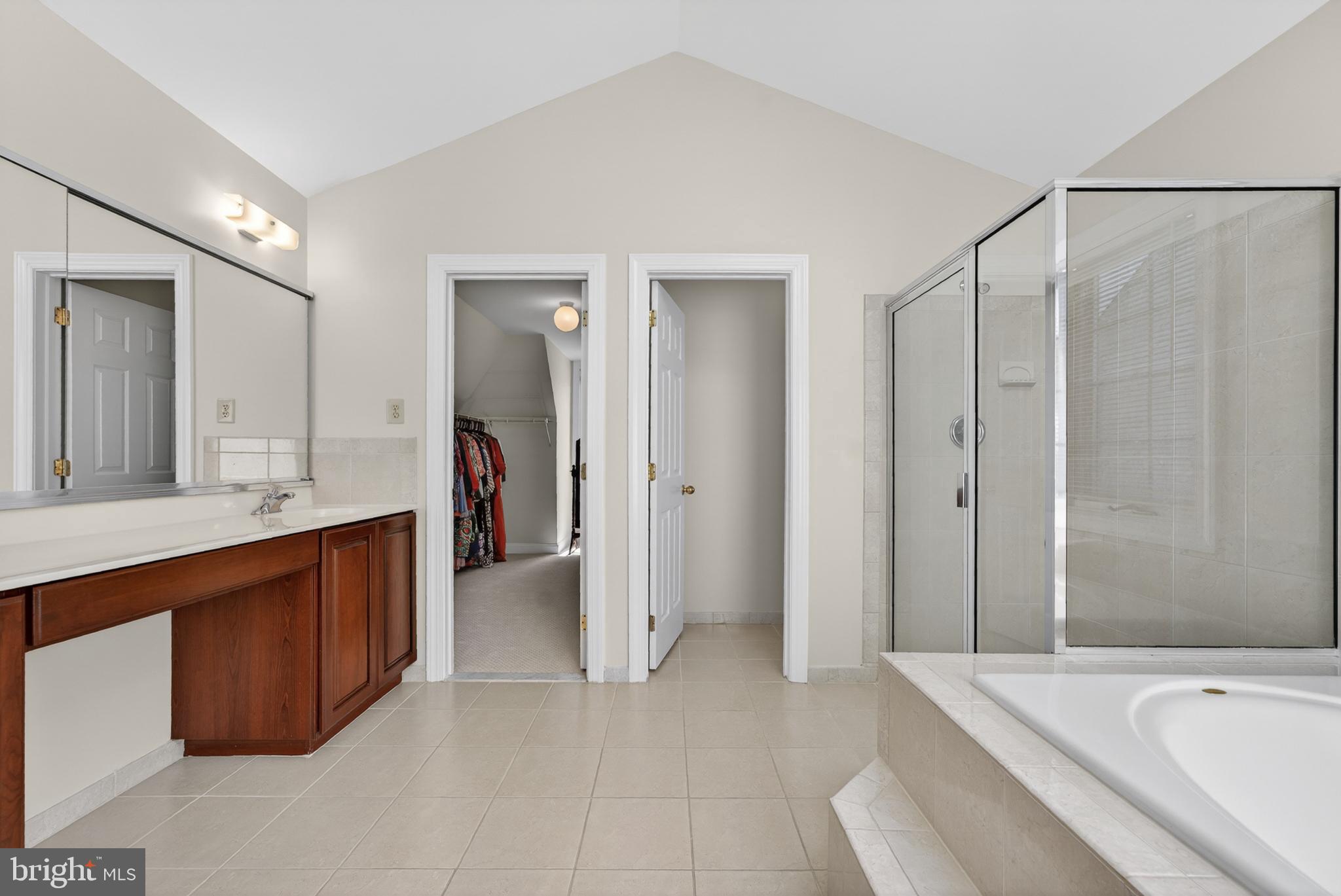 6 Landon Way Exton, PA 19341 - Photo 23 of 43 Primary bathroom