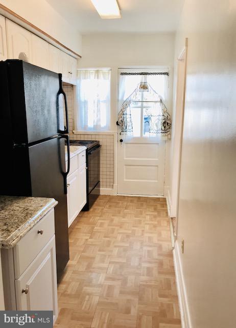 7 Warren Road Baltimore, MD 21221 - Photo 6 of 16 Kitchen view from living room