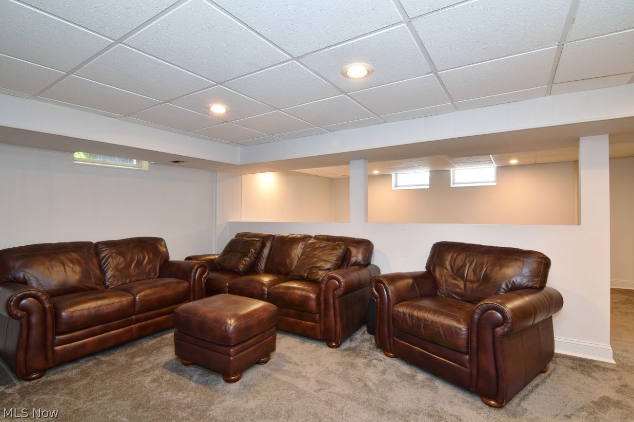 31900 Arthur Road Solon, OH 44139 - Photo 39 of 49 Gallery Image 39