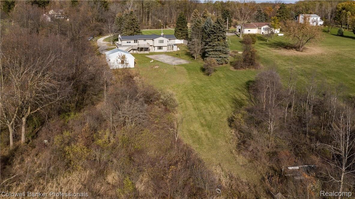 8340 Buckell Lake Road Holly, MI 48442 - Photo 35 of 37 DJI_0394.jpg