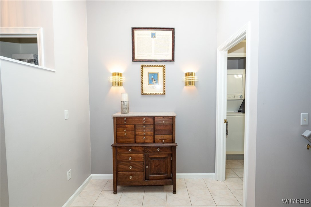 10 Woodpointe, Unit 10 Amherst, NY 14221 - Photo 12 of 36