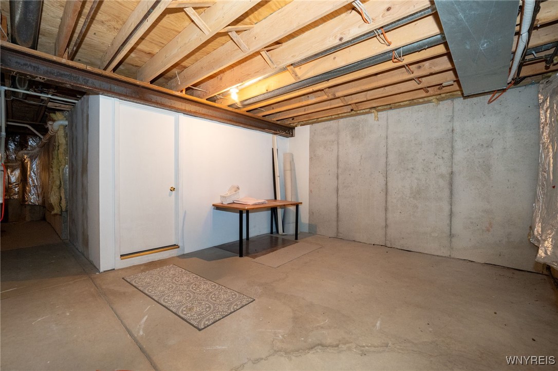 10 Woodpointe, Unit 10 Amherst, NY 14221 - Photo 31 of 36