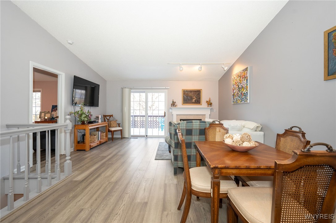 10 Woodpointe, Unit 10 Amherst, NY 14221 - Photo 4 of 36