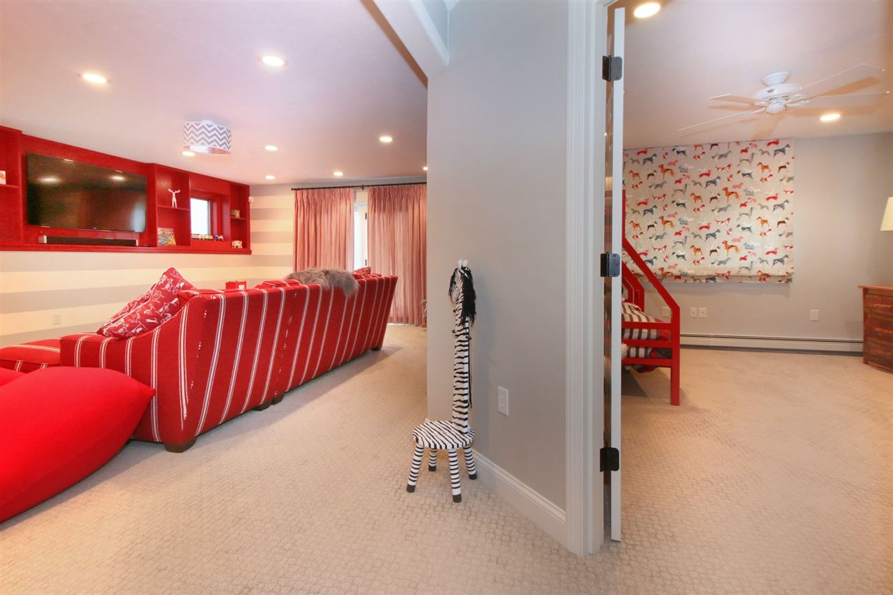 99 Flume Road, Unit 99 Lincoln, NH 03251 - Photo 21 of 37