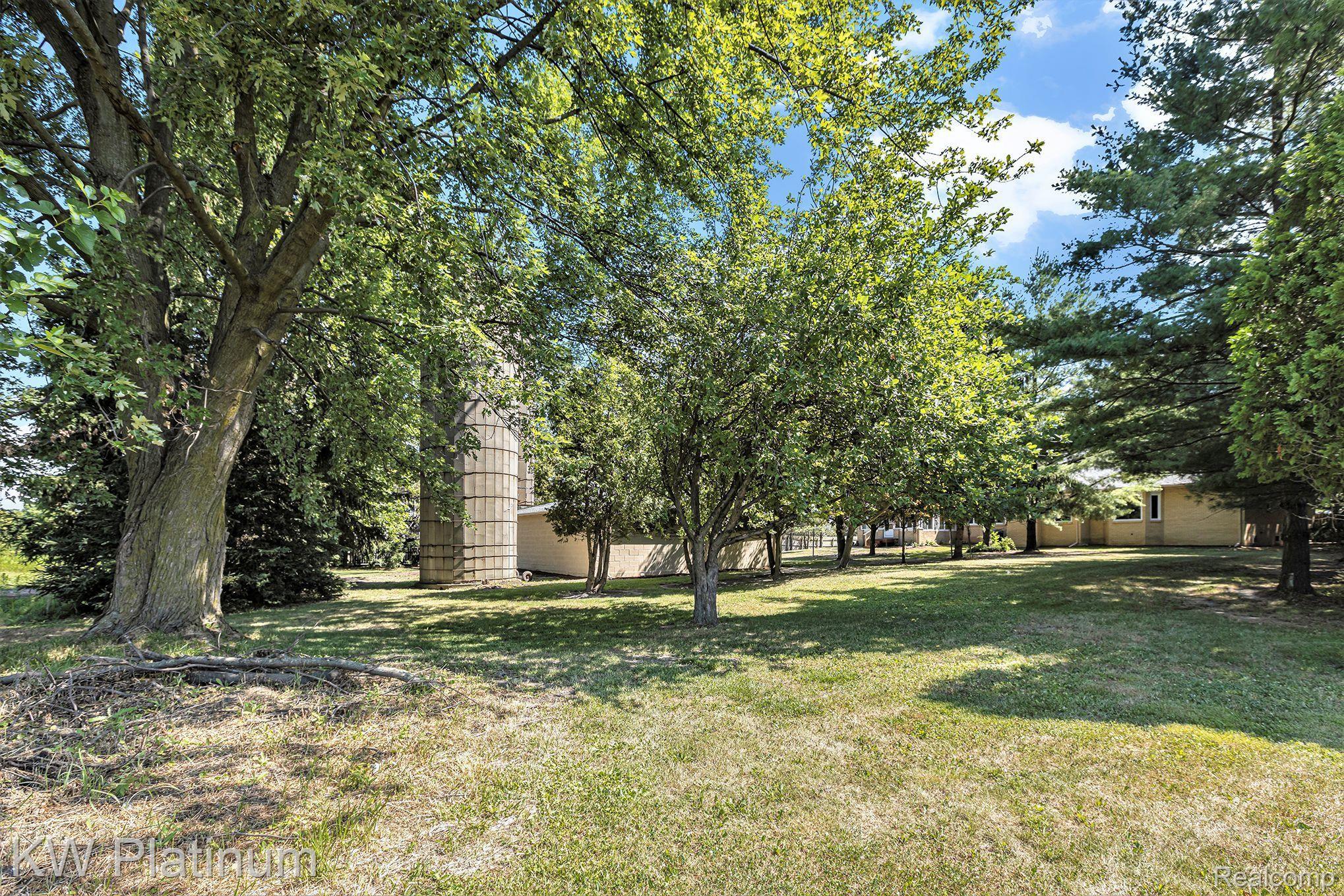 54363 Fairchild Road Macomb, MI 48042 - Photo 43 of 61 Gallery Image 43