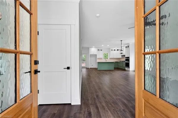 $549,900 | 2206 North Asheboro School Road, Asheboro, NC 27203