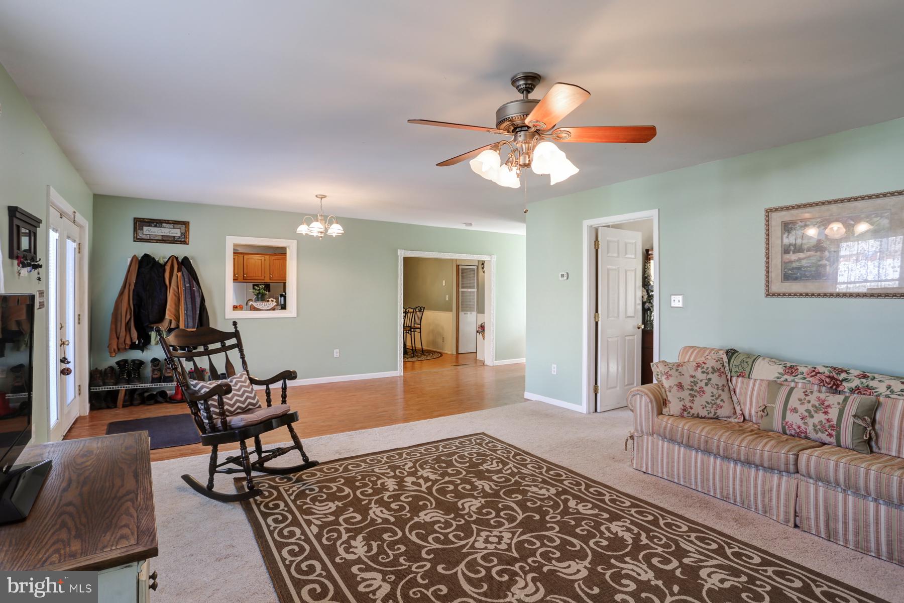 104 Wickersham Road Bainbridge, PA 17502 - Photo 9 of 40 Gallery Image 9