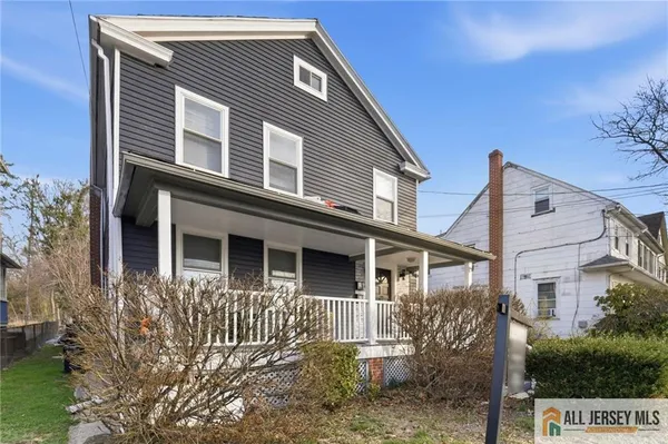$2,400 | 29 Grant Street, Unit 1, Mount Holly, NJ 08060