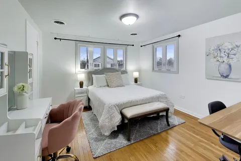 $675,000 | 5818 North Overhill Avenue, Chicago, IL 60631