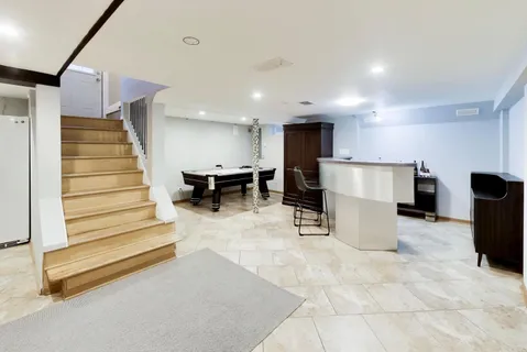 $675,000 | 5818 North Overhill Avenue, Chicago, IL 60631