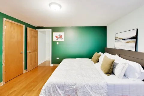 $675,000 | 5818 North Overhill Avenue, Chicago, IL 60631