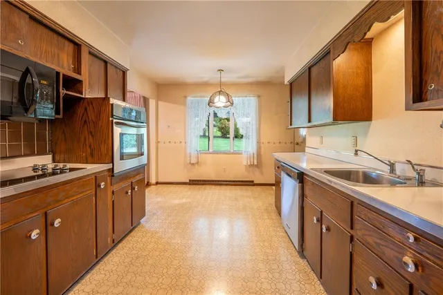 $299,000 | 1213 Beech Drive, Latrobe, PA 15650