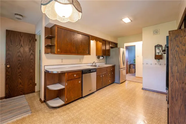 $299,000 | 1213 Beech Drive, Latrobe, PA 15650