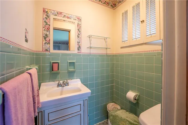 $299,000 | 1213 Beech Drive, Latrobe, PA 15650