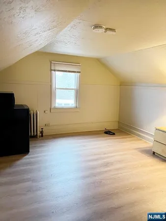 $900 | 115 West Allendale Avenue, Unit 10, Allendale, NJ 07401