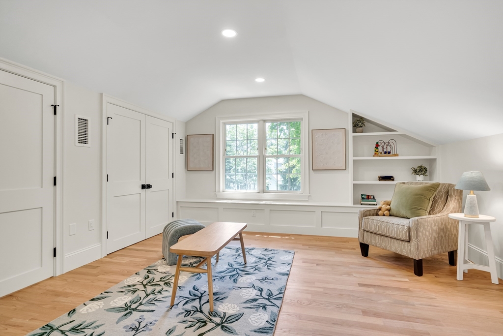 6 Manning Street Lexington, MA 02421 - Photo 3 of 40