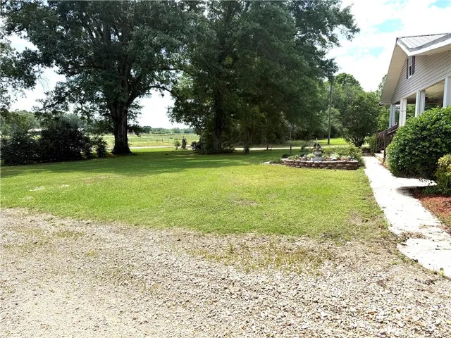 $299,900 | 21137 Highway 1057, Kentwood, LA 70444