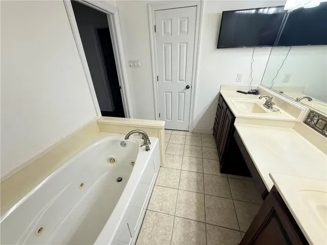 $299,900 | 21137 Highway 1057, Kentwood, LA 70444