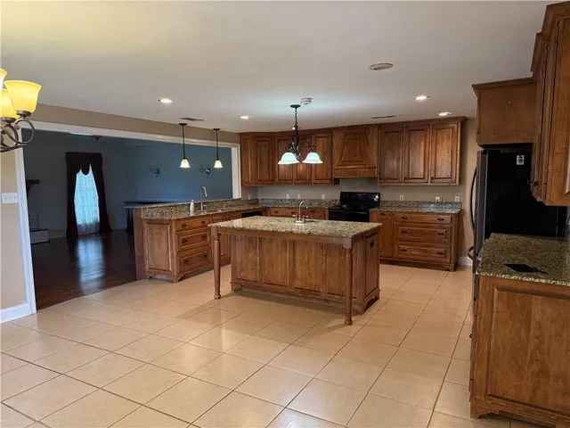 $299,900 | 21137 Highway 1057, Kentwood, LA 70444