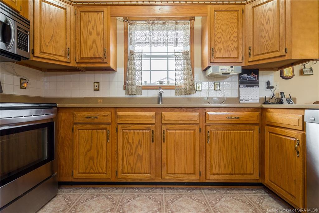 10009 Campbell Road Charlestown, IN 47111 - Photo 13 of 40 Gallery Image 13