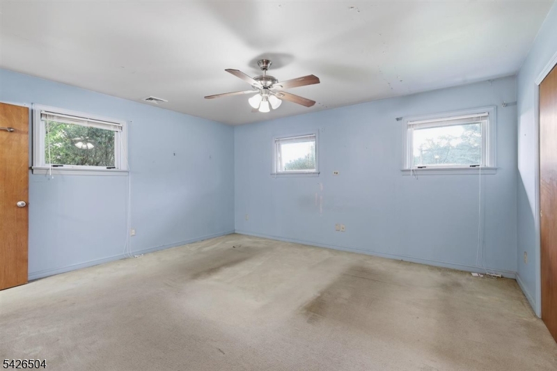 7 Essex Road Washington, NJ 07882 - Photo 20 of 36 Gallery Image 20