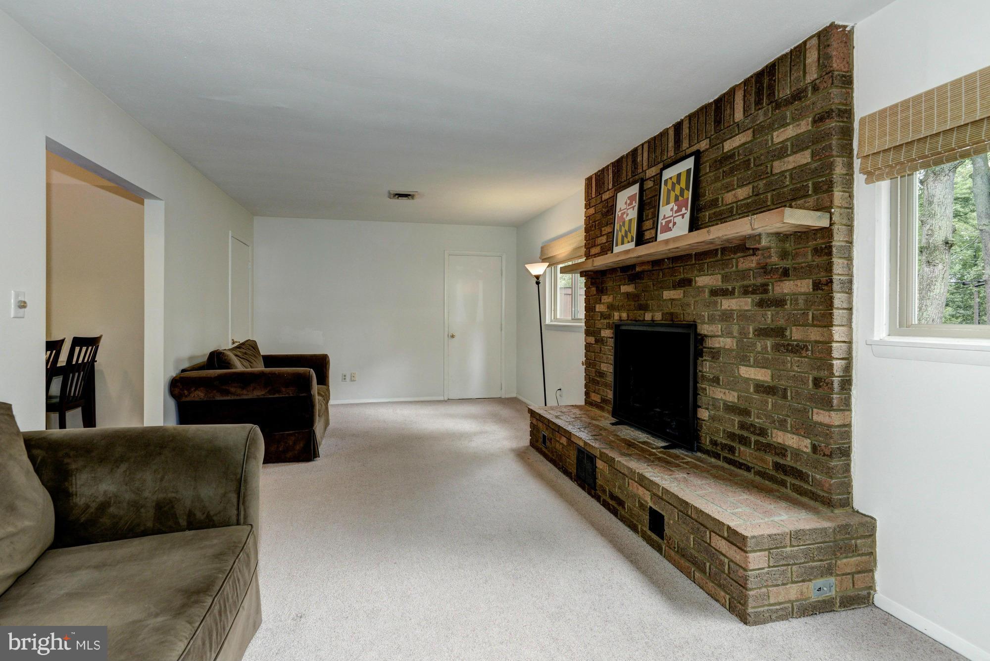 765 Valentine Road Crownsville, MD 21032 - Photo 14 of 30 Family Room