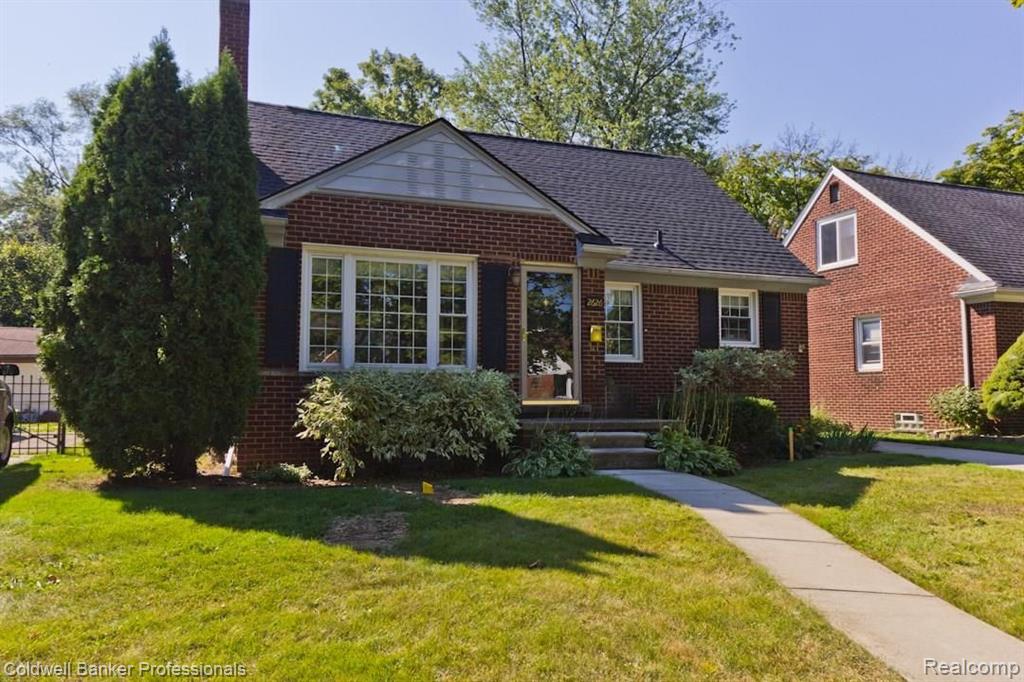 2626 Windemere Road Birmingham, MI 48009 - Photo 3 of 29