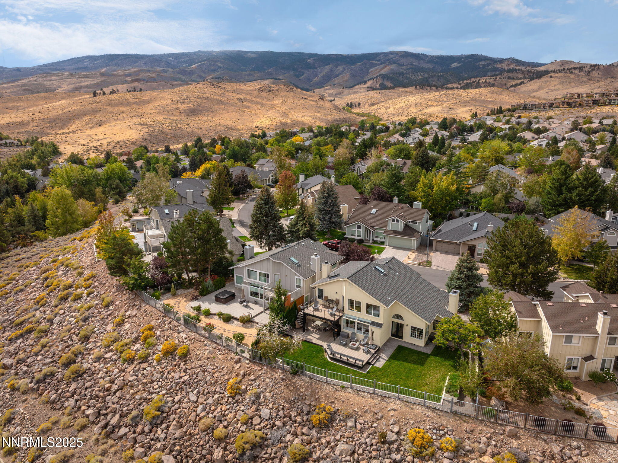 2652 Starr Meadows Loop Reno, NV 89519 - Photo 13 of 72 73-web-or-mls-DJI_0496
