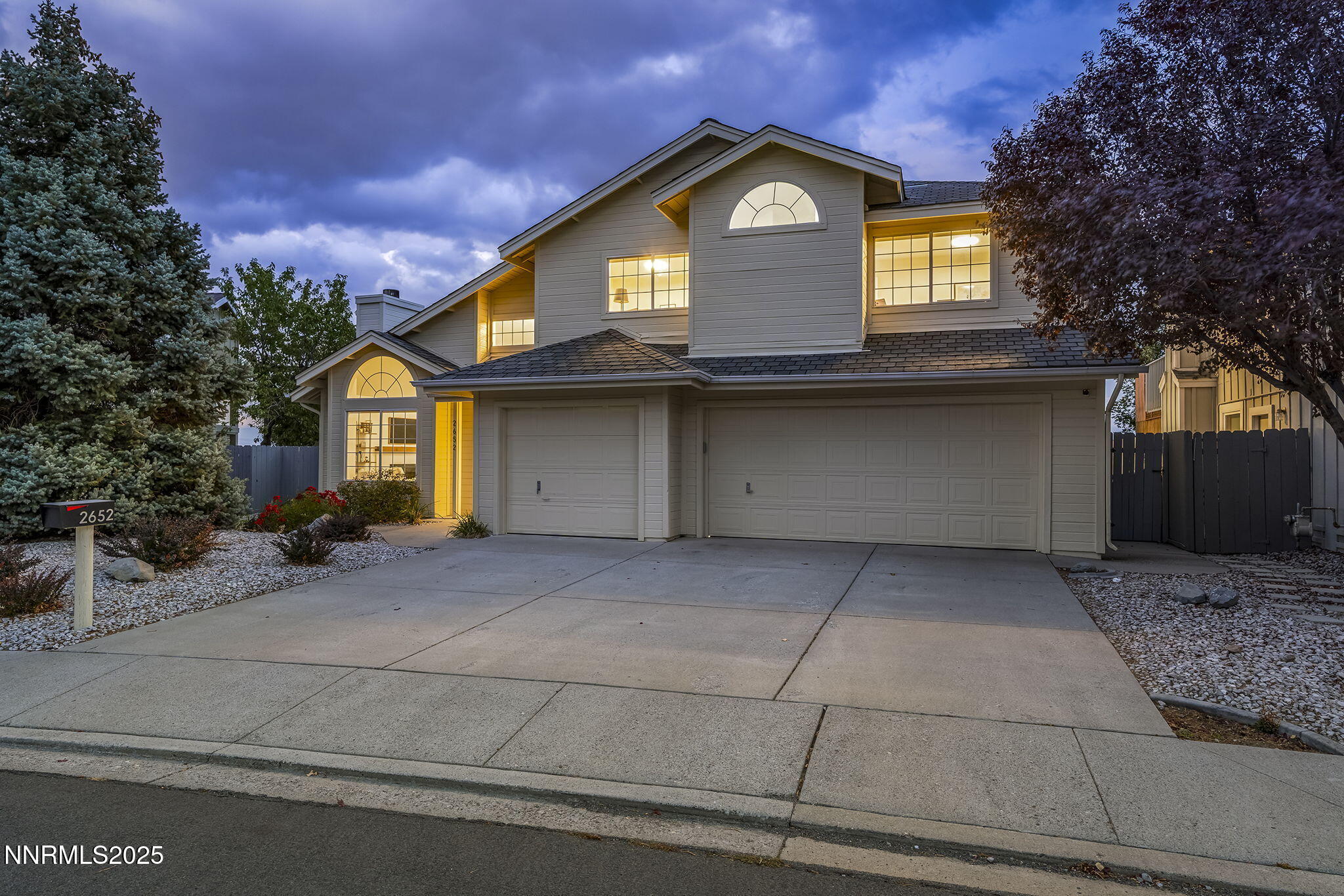 2652 Starr Meadows Loop Reno, NV 89519 - Photo 2 of 72 11-web-or-mls-_DSC6961