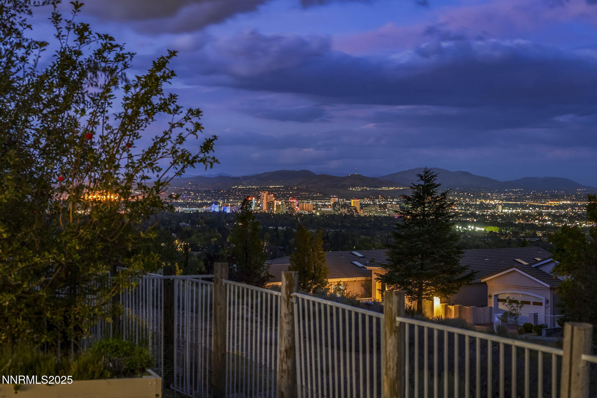 2652 Starr Meadows Loop Reno, NV 89519 - Photo 68 of 72 46-web-or-mls-_DSC6982