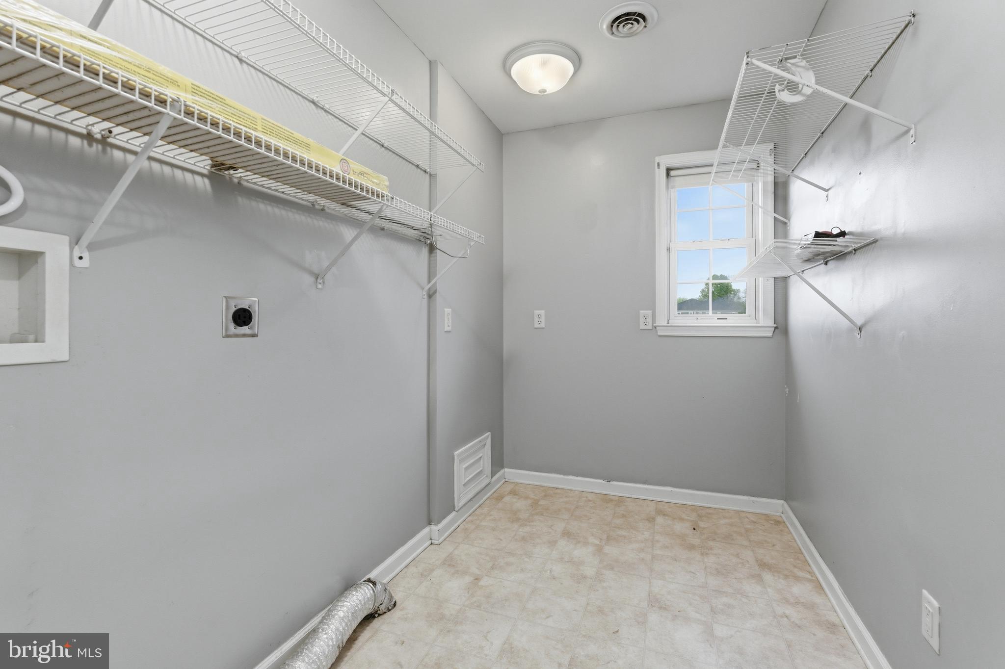 11339 Gift Road Clear Spring, MD 21722 - Photo 13 of 59 Upper Level Laundry Room