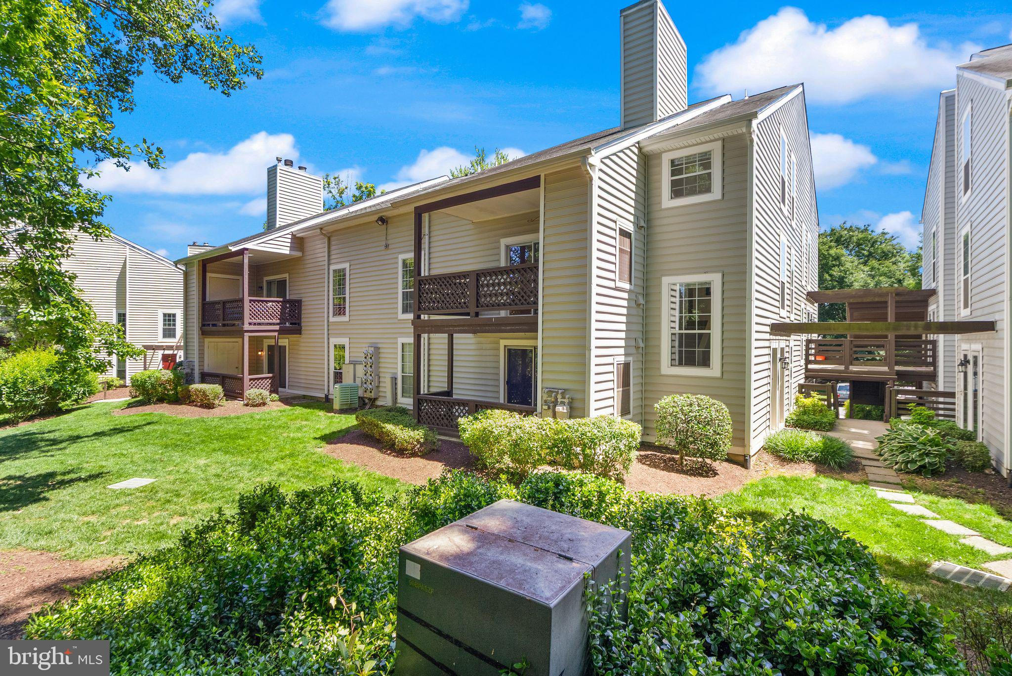10158 Oakton Terrace Road Oakton, VA 22124 - Photo 32 of 35