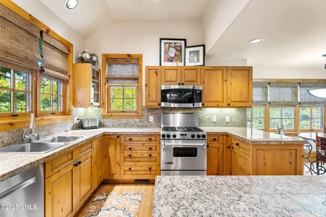 $2,995,000 | 114 Bermuda Drive, Edwards, CO 81632