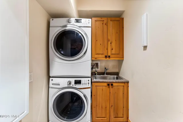 $2,995,000 | 114 Bermuda Drive, Edwards, CO 81632