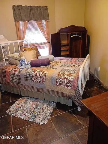 $923,000 | 1 Cielo Dorado Drive, Anthony, NM 88021