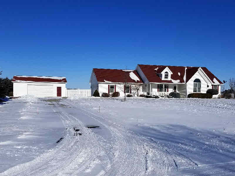 668 West German Road Bay City, MI 48708 - Photo 1 of 34