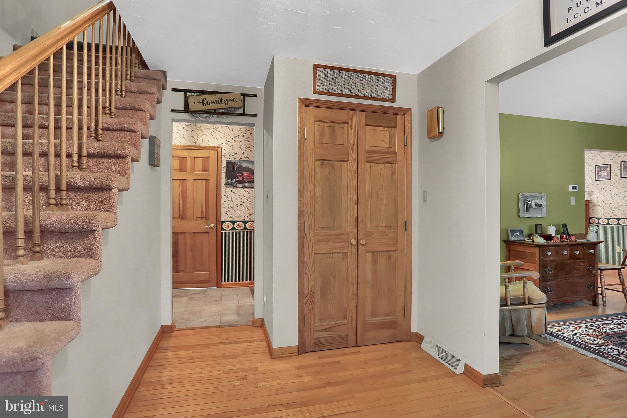 329 High Rock Road North Hanover, PA 17331 - Photo 3 of 54
