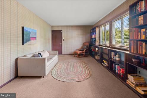 13 Colburn Road East Brunswick, NJ 08816 - Photo 6 of 34