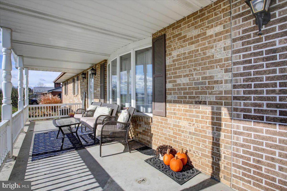955 Ridge Road Shippensburg, PA 17257 - Photo 5 of 33 Gallery Image 5
