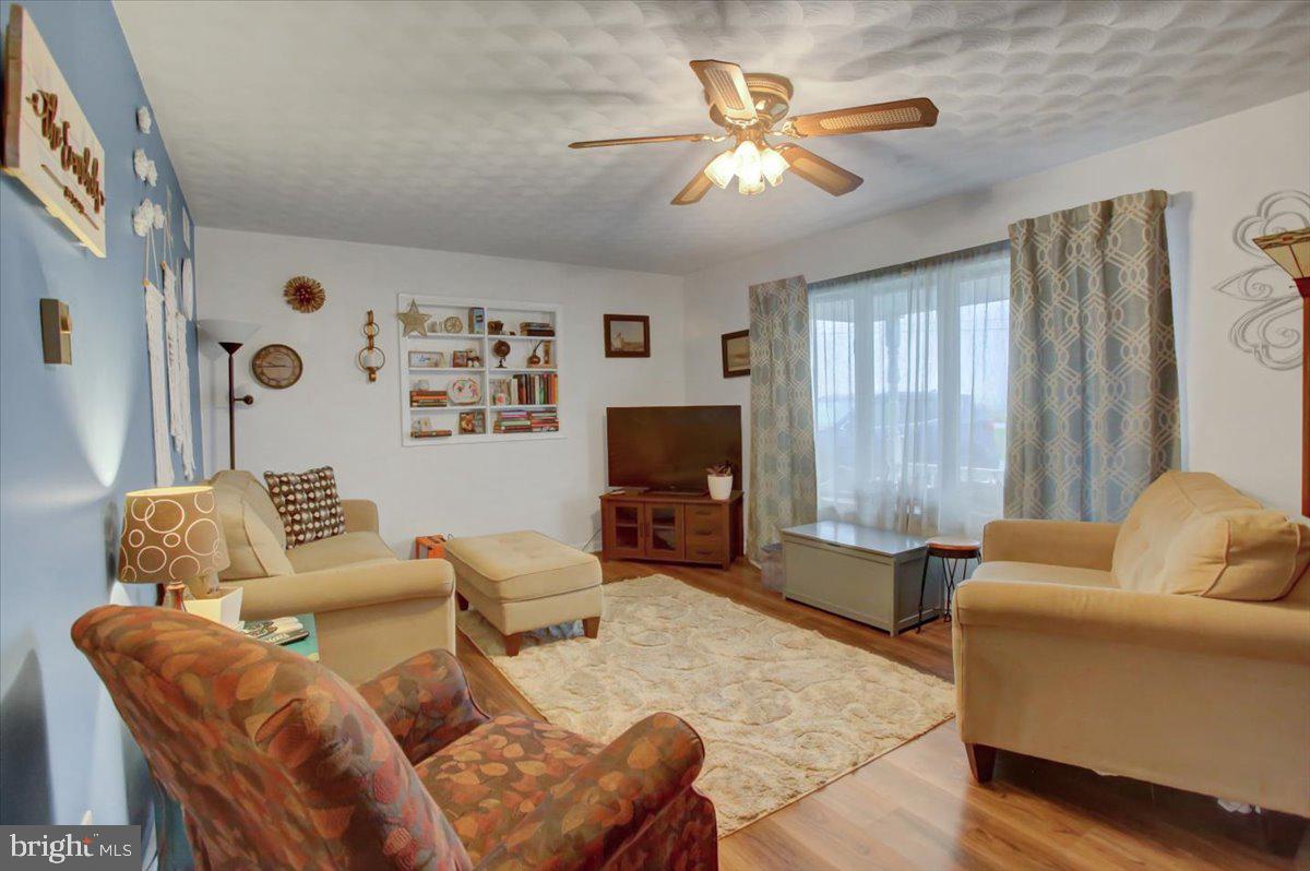 955 Ridge Road Shippensburg, PA 17257 - Photo 6 of 33 Gallery Image 6