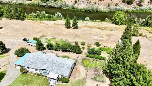 $583,000 | 38727 Highway 96, Klamath River, CA 96050
