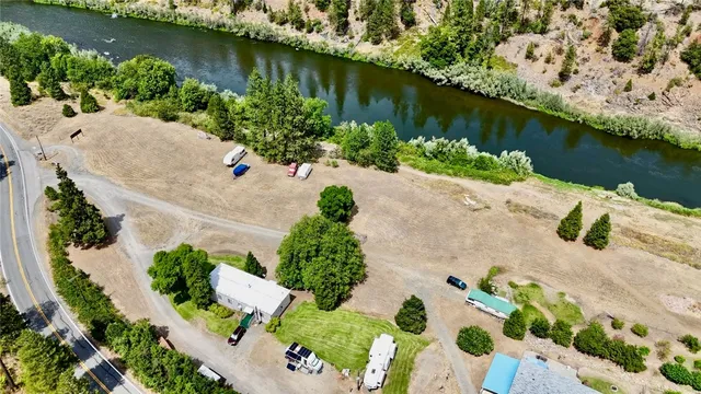 $583,000 | 38727 Highway 96, Klamath River, CA 96050