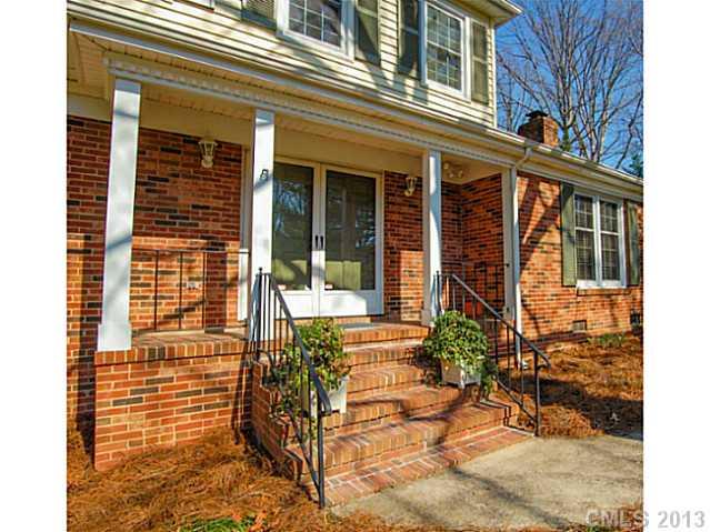2430 Twilight Road Charlotte, NC 28210 - Photo 2 of 15 Gallery Image 2