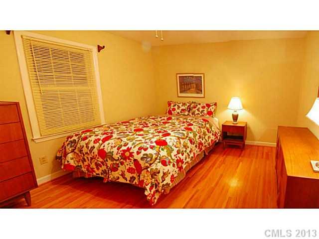 2430 Twilight Road Charlotte, NC 28210 - Photo 11 of 15 Gallery Image 11