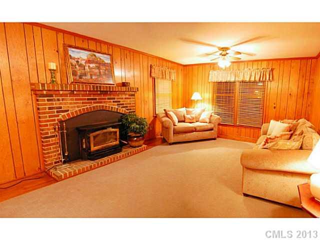 2430 Twilight Road Charlotte, NC 28210 - Photo 9 of 15 Gallery Image 9
