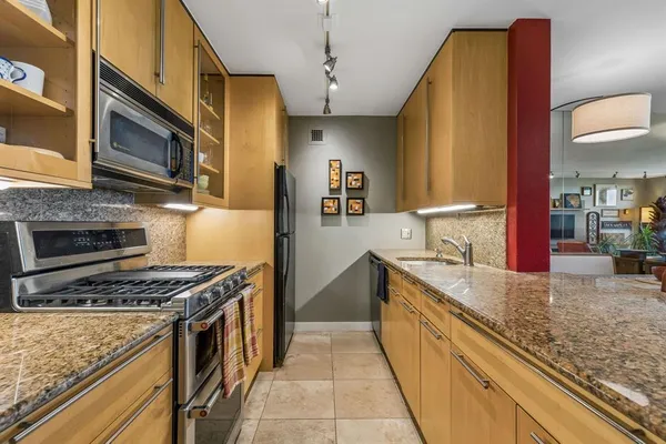 $230,000 | 3883 Turtle Creek Boulevard, Unit 1616, Dallas, TX 75219